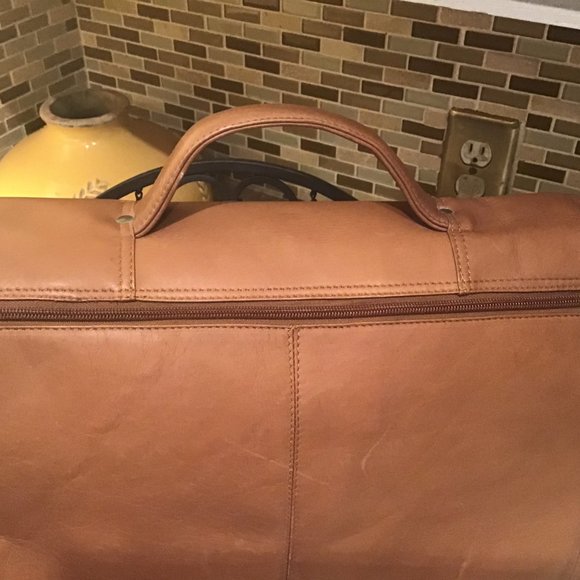 Wilsons Leather Bags Vintage Wilson Leather Expandable Messenger